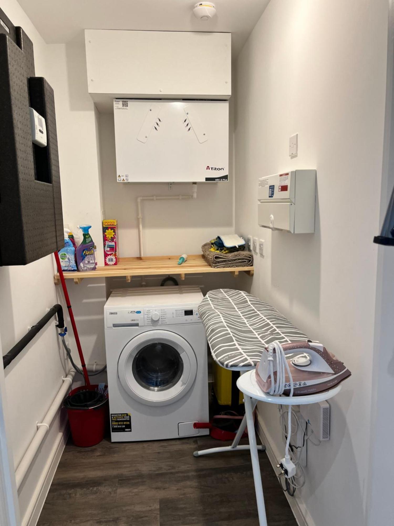 ברקינג One Bedroom Apartment מראה חיצוני תמונה